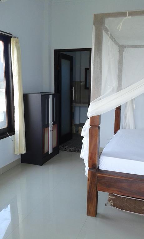 Kadek Homestay Амед Экстерьер фото
