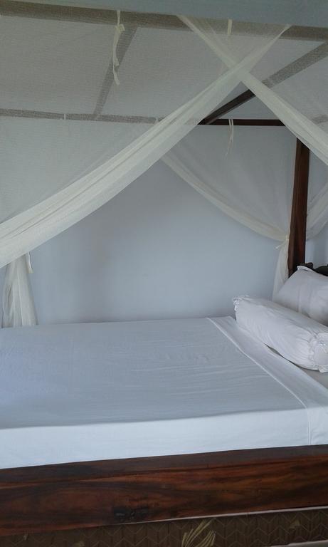 Kadek Homestay Амед Экстерьер фото