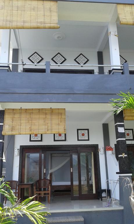 Kadek Homestay Амед Экстерьер фото